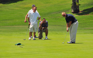 US_Navy_080609-N-4774B-865_Sailors_and_Marines_participate_in_the_Inaugural_Guide_On_Charity_Golf_Tournament_at_the_Admiral_Baker_Golf_Course
